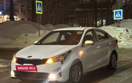 KIA Rio IV, 2021 год, 950 000 рублей, 8 фотография