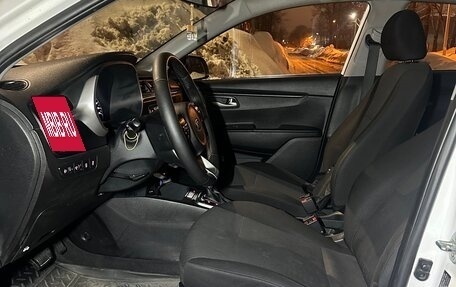 KIA Rio IV, 2021 год, 950 000 рублей, 13 фотография