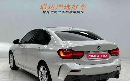 BMW 1 серия, 2023 год, 1 860 000 рублей, 5 фотография