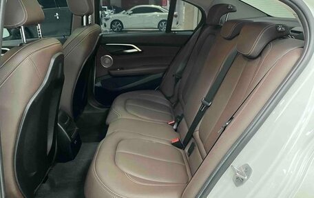 BMW 1 серия, 2023 год, 1 860 000 рублей, 18 фотография