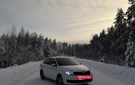 Skoda Rapid I, 2018 год, 1 350 000 рублей, 5 фотография