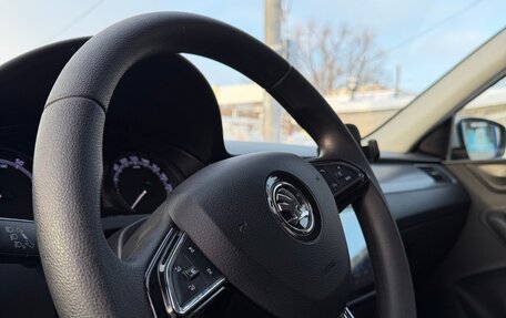 Skoda Rapid I, 2018 год, 1 350 000 рублей, 12 фотография