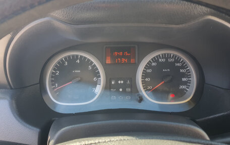 Renault Duster I рестайлинг, 2013 год, 850 000 рублей, 20 фотография