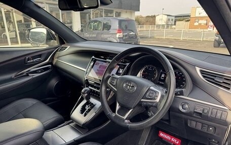 Toyota Harrier, 2020 год, 2 140 000 рублей, 21 фотография