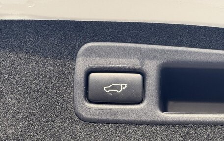 Toyota Harrier, 2020 год, 2 140 000 рублей, 36 фотография