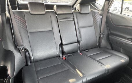 Toyota Harrier, 2020 год, 2 140 000 рублей, 34 фотография