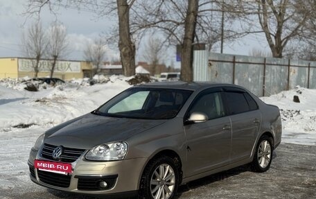 Volkswagen Jetta VI, 2009 год, 585 000 рублей, 2 фотография