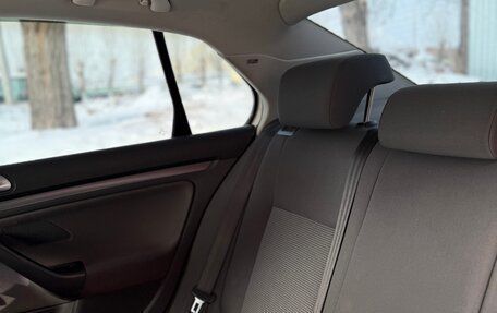 Volkswagen Jetta VI, 2009 год, 585 000 рублей, 15 фотография