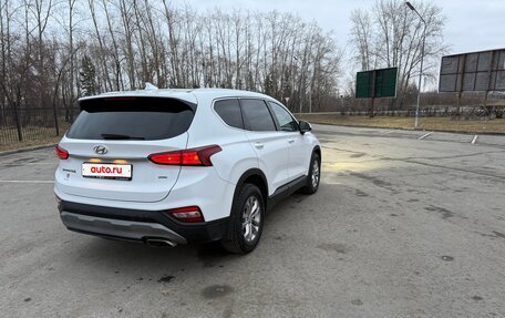 Hyundai Santa Fe IV, 2018 год, 2 300 000 рублей, 3 фотография