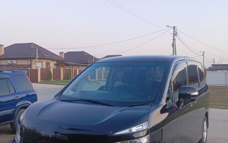 Toyota Voxy II, 2009 год, 1 182 000 рублей, 4 фотография