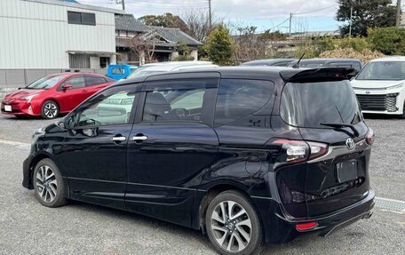 Toyota Sienta II, 2021 год, 1 108 000 рублей, 5 фотография