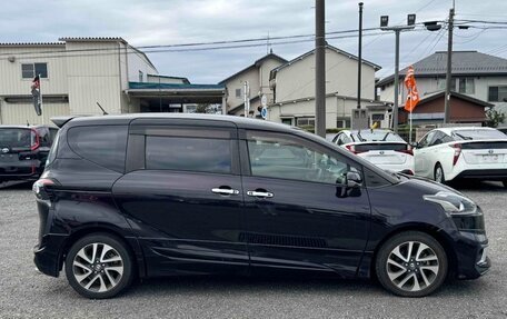 Toyota Sienta II, 2021 год, 1 108 000 рублей, 10 фотография