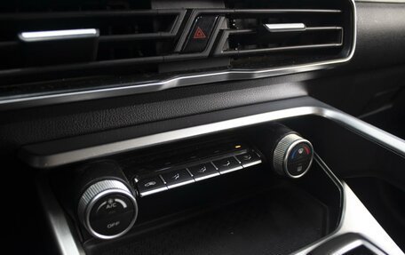 Geely Coolray I, 2021 год, 1 650 000 рублей, 14 фотография