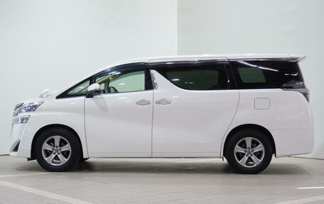 Toyota Vellfire II, 2019 год, 4 675 000 рублей, 6 фотография