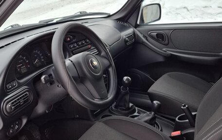 Chevrolet Niva I рестайлинг, 2017 год, 840 000 рублей, 10 фотография