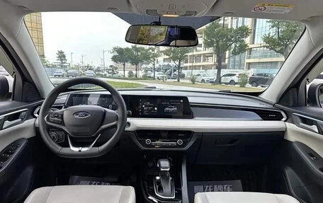 Ford Escort, 2022 год, 990 007 рублей, 9 фотография