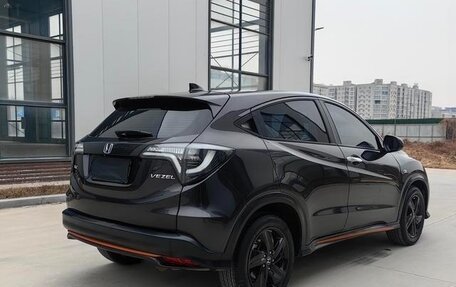 Honda Vezel, 2022 год, 1 534 000 рублей, 4 фотография