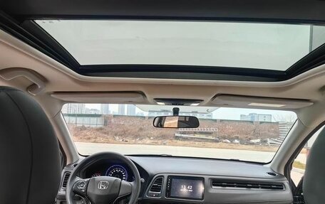 Honda Vezel, 2022 год, 1 534 000 рублей, 14 фотография