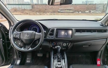 Honda Vezel, 2022 год, 1 534 000 рублей, 15 фотография