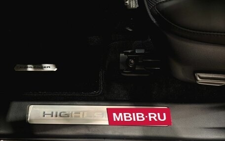 Toyota Highlander, 2025 год, 6 200 000 рублей, 13 фотография