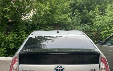 Toyota Prius, 2013 год, 1 050 000 рублей, 4 фотография