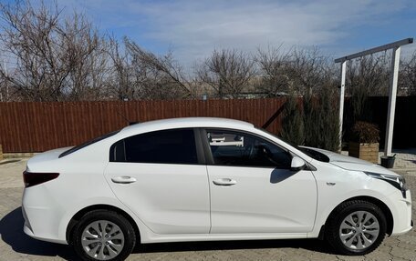 KIA Rio IV, 2021 год, 1 474 000 рублей, 6 фотография