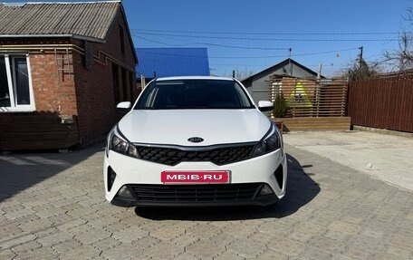 KIA Rio IV, 2021 год, 1 474 000 рублей, 3 фотография