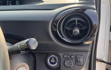 Toyota Aqua I, 2016 год, 970 000 рублей, 8 фотография