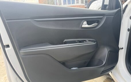 KIA Rio IV, 2021 год, 1 474 000 рублей, 27 фотография