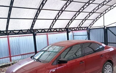 Volkswagen Polo VI (EU Market), 2010 год, 550 000 рублей, 2 фотография