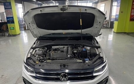 Volkswagen Bora, 2022 год, 1 210 000 рублей, 16 фотография