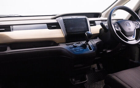 Honda Freed II, 2016 год, 1 529 000 рублей, 18 фотография