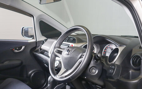 Honda Fit III, 2010 год, 789 000 рублей, 9 фотография