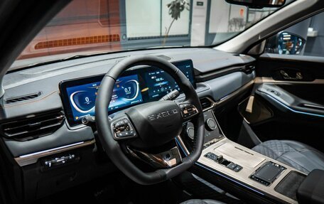 CheryExeed TXL, 2025 год, 3 930 000 рублей, 15 фотография