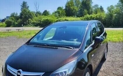 Opel Zafira C рестайлинг, 2013 год, 1 250 000 рублей, 1 фотография