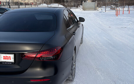 Mercedes-Benz E-Класс, 2022 год, 5 500 000 рублей, 8 фотография