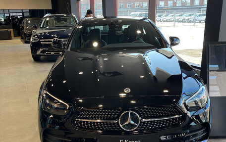 Mercedes-Benz E-Класс, 2022 год, 5 500 000 рублей, 15 фотография