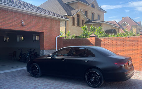 Mercedes-Benz E-Класс, 2022 год, 5 500 000 рублей, 17 фотография