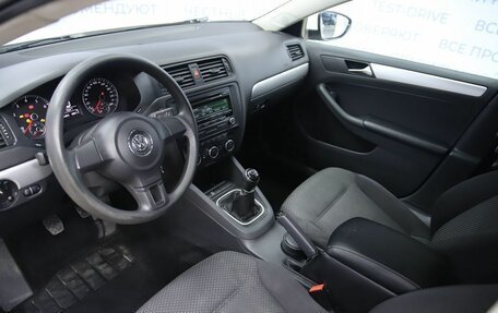 Volkswagen Jetta VI, 2012 год, 899 000 рублей, 10 фотография