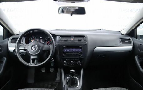 Volkswagen Jetta VI, 2012 год, 899 000 рублей, 15 фотография