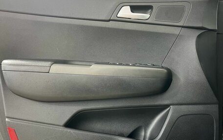 KIA Sportage IV рестайлинг, 2021 год, 2 670 000 рублей, 18 фотография