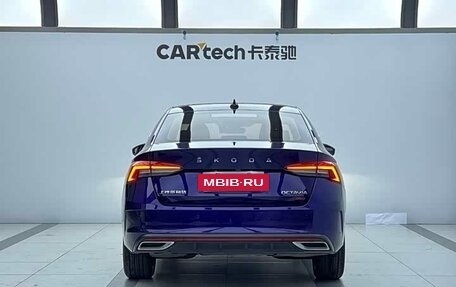 Skoda Octavia IV, 2023 год, 6 фотография
