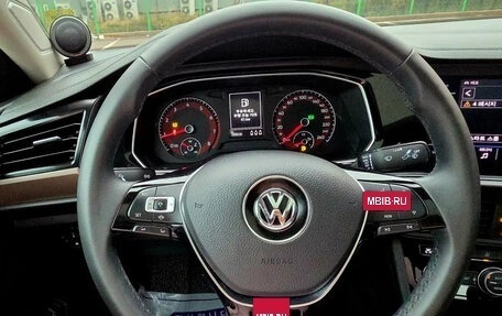 Volkswagen Jetta VII, 2021 год, 1 450 000 рублей, 9 фотография