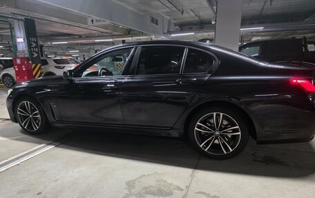 BMW 7 серия, 2019 год, 4 120 000 рублей, 9 фотография