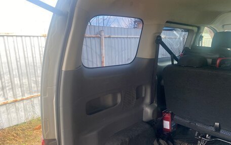 Nissan NV200, 2011 год, 1 550 000 рублей, 13 фотография