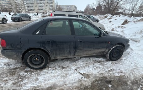 Audi A4, 1995 год, 210 000 рублей, 5 фотография