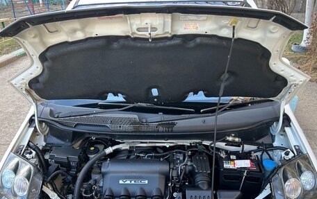 Honda Mobilio I, 2003 год, 757 000 рублей, 18 фотография