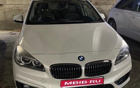 BMW 2 серия Active Tourer F45, 2017 год, 1 500 000 рублей, 2 фотография