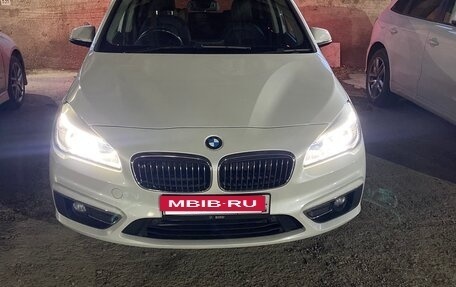 BMW 2 серия Active Tourer F45, 2017 год, 1 500 000 рублей, 3 фотография