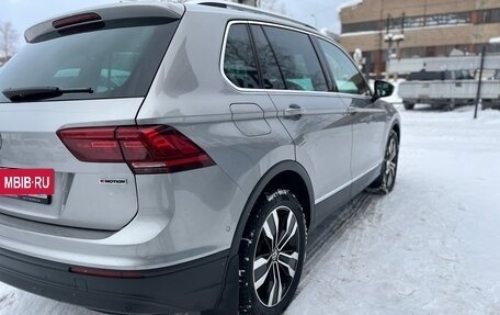 Volkswagen Tiguan II, 2019 год, 2 199 900 рублей, 10 фотография